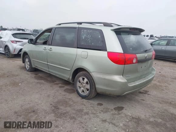 ✅ 2007 Toyota Sienna LE • VIN: 5TDZK23C47S017393 • Лот: 43828136. Опубликован ранее на IAAI с пробегом 238 049 миль. Бесплатный доступ к архиву аукционных продаж из США и подробный отчёт об истории автомобиля на DreamBid. Изображение 3.