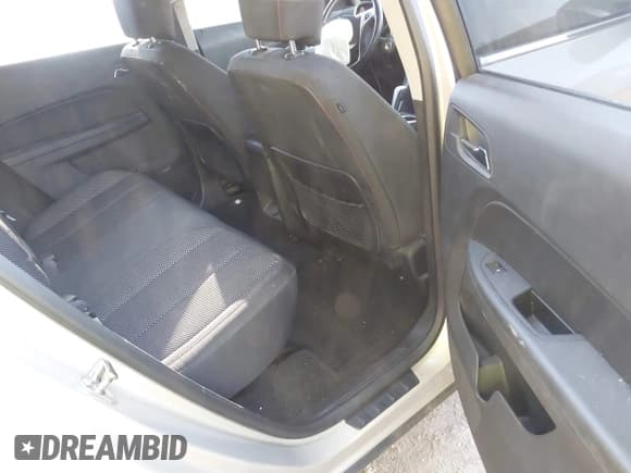 ✅ 2013 Chevrolet Equinox LT • VIN: 2GNALDEK4D6415436 • Лот: 43319017. Опубликован ранее на IAAI с пробегом 114 204 миль. Бесплатный доступ к архиву аукционных продаж из США и подробный отчёт об истории автомобиля на DreamBid. Изображение 8.