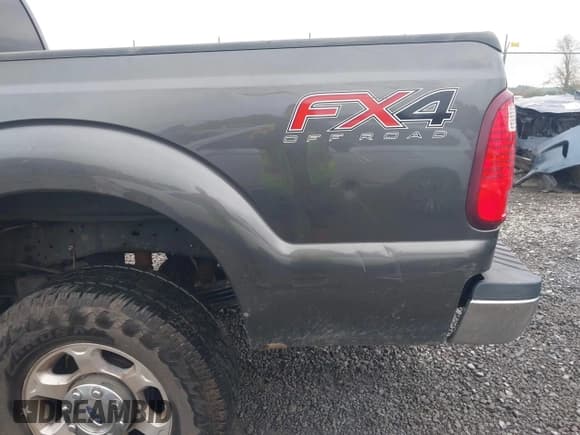 ✅ 2016 Ford F-250 XL • VIN: 1FT7W2B68GED10386 • Лот: 43188390. Опубликован ранее на IAAI с пробегом 125 573 миль. Бесплатный доступ к архиву аукционных продаж из США и подробный отчёт об истории автомобиля на DreamBid. Изображение 20.