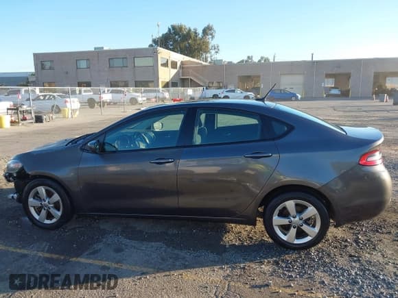 ✅ 2016 Dodge Dart SXT • VIN: 1C3CDFBA3GD717087 • Лот: 43503786. Опубликован ранее на IAAI с пробегом 133 912 миль. Бесплатный доступ к архиву аукционных продаж из США и подробный отчёт об истории автомобиля на DreamBid. Изображение 14.