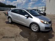 ✅ 2013 Kia Rio LX • VIN: KNADM4A38D6175778 • Лот: 71972795. Опубликован ранее на Copart с пробегом 157 924 миль. Бесплатный доступ к архиву аукционных продаж из США и подробный отчёт об истории автомобиля на DreamBid. Изображение 4.