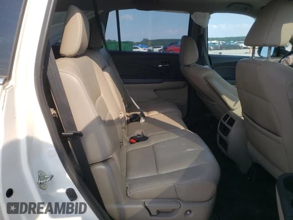 ✅ 2017 Honda Pilot EX-L • VIN: 5FNYF5H79HB013598 • Lot: 62476735. Listed on Copart with Not provided. Free auction sales archive from the USA and detailed vehicle history report at DreamBid. Image 11.