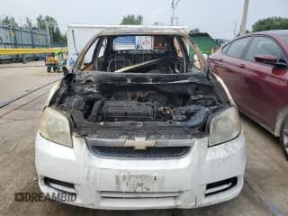 ✅ 2009 Chevrolet Aveo 1LT • VIN: KL1TD56EX9B336135 • Lot: 67521505. Wystawiony na Copart z przebiegiem Nie podano. Bezpłatny archiwum sprzedaży aukcyjnych z USA i szczegółowy raport historii pojazdu na DreamBid. Zdjęcie 5.