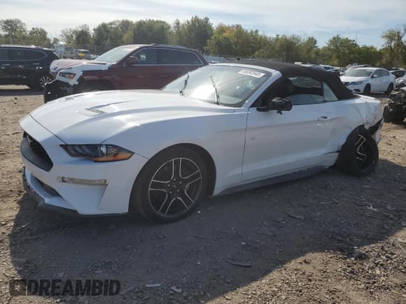 ✅ 2020 Ford Mustang EcoBoost Premium • VIN: 1FATP8UHXL5136866 • Lot: 85092945. Listed on Copart with 95,274 mi. Free auction sales archive from the USA and detailed vehicle history report at DreamBid. Image 1.