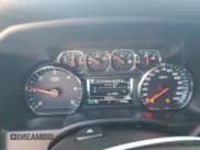 ✅ 2019 Chevrolet Silverado 1500 LT • VIN: 2GCRCPEC9K1133955 • Lot: 82591594. Wystawiony na Copart z przebiegiem 73 700 mil. Bezpłatny archiwum sprzedaży aukcyjnych z USA i szczegółowy raport historii pojazdu na DreamBid. Zdjęcie 9.