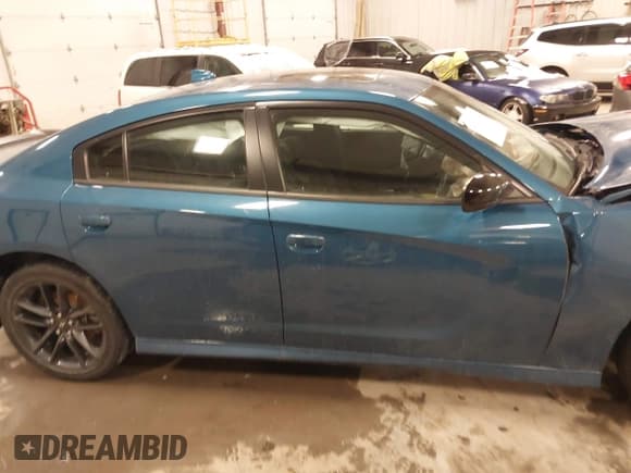 ✅ 2023 Dodge Charger GT • VIN: 2C3CDXMGXPH512005 • Lot: 41633865. Wystawiony na IAAI z przebiegiem 19 746 mil. Bezpłatny archiwum sprzedaży aukcyjnych z USA i szczegółowy raport historii pojazdu na DreamBid. Zdjęcie 13.