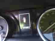 2020 Toyota Camry Hybrid LE z VIN 4T1C31AK0LU524185, wystawiony jako IAAI lot #43334178 z przebiegiem 241 680 mil mil oraz . Historia ofert i sprzedaży dostępna na DreamBid. Obrazek 7.