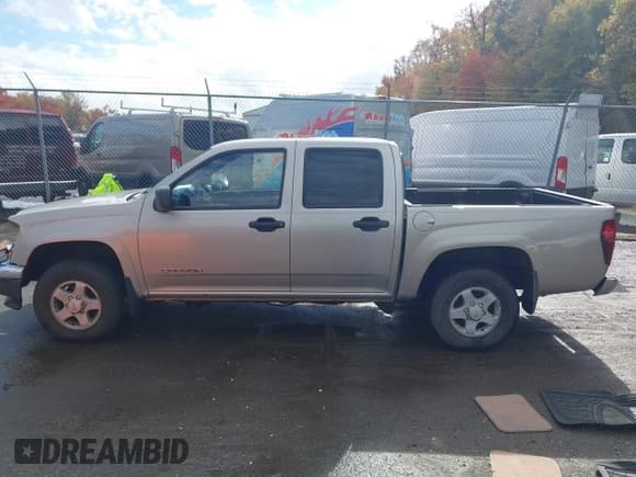 ✅ 2004 GMC Canyon 1SB SLE Z85 • VIN: 1GTDT136348137245 • Lot: 43536737. Listed on IAAI with 215,330 mi. Free auction sales archive from the USA and detailed vehicle history report at DreamBid. Image 14.