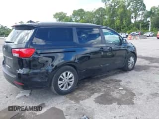 ✅ 2018 Kia Sedona LX • VIN: KNDMB5C19J6395193 • Lot: 43481032. Listed on IAAI with 98,218 mi. Free auction sales archive from the USA and detailed vehicle history report at DreamBid. Image 4.