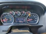 ✅ 2019 Chevrolet Silverado 1500 RST • VIN: 1GCUYEEDXKZ348261 • Lot: 43297200. Wystawiony na IAAI z przebiegiem 69 959 mil. Bezpłatny archiwum sprzedaży aukcyjnych z USA i szczegółowy raport historii pojazdu na DreamBid. Zdjęcie 7.