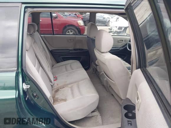 2003 Toyota Highlander z VIN JTEGF21A630100961, wystawiony jako IAAI lot #43431206 z przebiegiem 226 508 mil mil oraz . Historia ofert i sprzedaży dostępna na DreamBid. Obrazek 8.