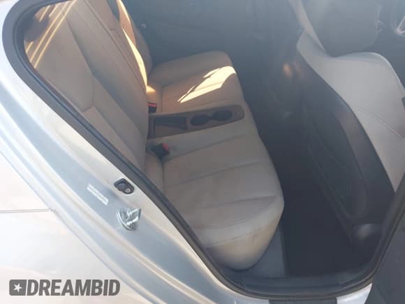 ✅ 2012 Hyundai Veloster w/Gray Int • VIN: KMHTC6ADXCU048896 • Lot: 42966996. Wystawiony na IAAI z przebiegiem 172 826 mil. Bezpłatny archiwum sprzedaży aukcyjnych z USA i szczegółowy raport historii pojazdu na DreamBid. Zdjęcie 8.