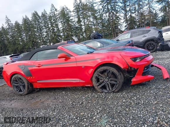 ✅ 2017 Chevrolet Camaro 1LT • VIN: 1G1FB3DS1H0131623 • Lot: 41901473. Wystawiony na IAAI z przebiegiem 76 095 mil. Bezpłatny archiwum sprzedaży aukcyjnych z USA i szczegółowy raport historii pojazdu na DreamBid. Zdjęcie 13.