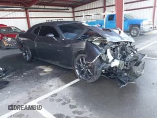 ✅ 2019 Dodge Challenger SXT • VIN: 2C3CDZAG7KH691547 • Лот: 43429479. Опубликован ранее на IAAI с пробегом 104 666 миль. Бесплатный доступ к архиву аукционных продаж из США и подробный отчёт об истории автомобиля на DreamBid. Изображение 1.