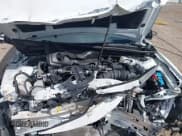 ✅ 2021 Toyota Camry Hybrid LE • VIN: 4T1C31AKXMU021961 • Lot: 43272682. Wystawiony na IAAI z przebiegiem 80 807 mil. Bezpłatny archiwum sprzedaży aukcyjnych z USA i szczegółowy raport historii pojazdu na DreamBid. Zdjęcie 10.