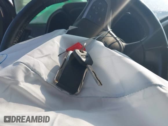 ✅ 2018 Chevrolet Colorado 4WD LT • VIN: 1GCGTCEN0J1100848 • Лот: 43139895. Опубликован ранее на IAAI с пробегом Не указан. Бесплатный доступ к архиву аукционных продаж из США и подробный отчёт об истории автомобиля на DreamBid. Изображение 11.