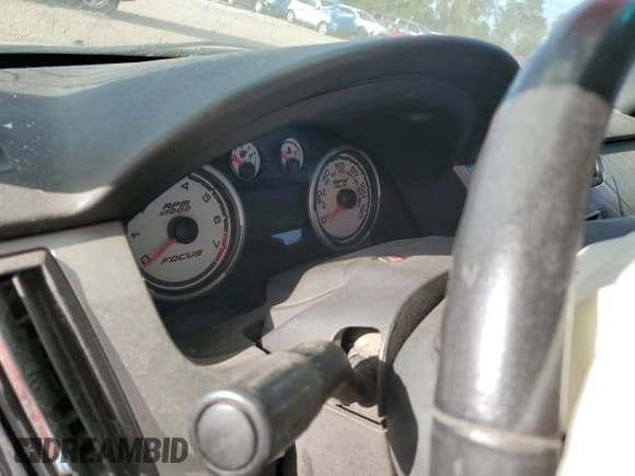 ✅ 2008 Ford Focus SE • VIN: 1FAHP35N38W300408 • Lot: 85878545. Wystawiony na Copart z przebiegiem Nie podano. Bezpłatny archiwum sprzedaży aukcyjnych z USA i szczegółowy raport historii pojazdu na DreamBid. Zdjęcie 9.