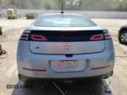 ✅ 2015 Chevrolet Volt • VIN: 1G1RB6E48FU118226 • Lot: 68071924. Wystawiony na Copart z przebiegiem 81 102 mil. Bezpłatny archiwum sprzedaży aukcyjnych z USA i szczegółowy raport historii pojazdu na DreamBid. Zdjęcie 6.