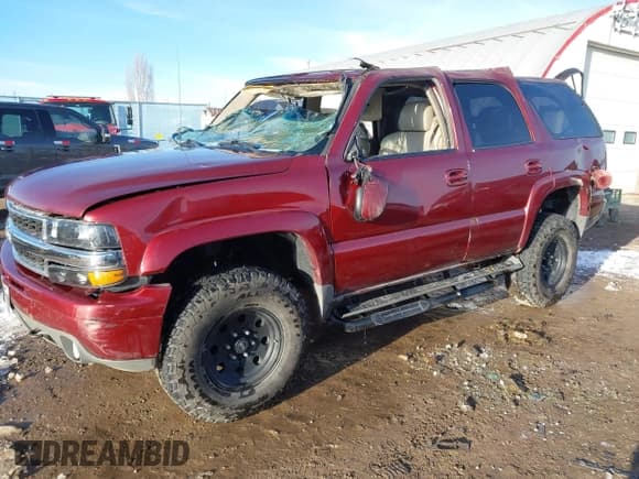 ✅ 2003 Chevrolet Tahoe Z71 • VIN: 1GNEK13Z73R213180 • Лот: 40971793. Опубликован ранее на IAAI с пробегом 256 142 миль. Бесплатный доступ к архиву аукционных продаж из США и подробный отчёт об истории автомобиля на DreamBid. Изображение 2.