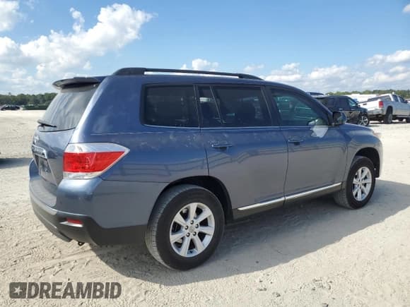 ✅ 2012 Toyota Highlander • VIN: 5TDZK3EH5CS066627 • Лот: 91973345. Опубликован ранее на Copart с пробегом 95 942 миль. Бесплатный доступ к архиву аукционных продаж из США и подробный отчёт об истории автомобиля на DreamBid. Изображение 3.