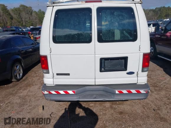 ✅ 2006 Ford Econoline Cargo • VIN: 1FTNE24W06HA95137 • Лот: 43041470. Опубликован ранее на IAAI с пробегом 217 285 миль. Бесплатный доступ к архиву аукционных продаж из США и подробный отчёт об истории автомобиля на DreamBid. Изображение 6.