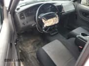 ✅ 2003 Ford Ranger XL Fleet • VIN: 1FTZR15E43TA18401 • Lot: 68939295. Wystawiony na Copart z przebiegiem 169 150 mil. Bezpłatny archiwum sprzedaży aukcyjnych z USA i szczegółowy raport historii pojazdu na DreamBid. Zdjęcie 8.