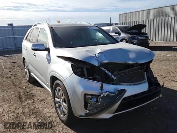 ✅ 2013 Kia Sorento SX • VIN: 5XYKWDA28DG369672 • Lot: 92301185. Listed on Copart with 118,053 mi. Free auction sales archive from the USA and detailed vehicle history report at DreamBid. Image 14.