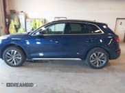 ✅ 2022 Audi Q5 S line Premium • VIN: WA1GAAFY0N2027185 • Lot: 43762247. Listed on IAAI with 48,423 mi. Free auction sales archive from the USA and detailed vehicle history report at DreamBid. Image 14.