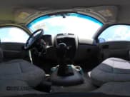 ✅ 2004 Chevrolet Colorado Z85 • VIN: 1GCCS198748133139 • Lot: 43123921. Wystawiony na IAAI z przebiegiem 220 643 mil. Bezpłatny archiwum sprzedaży aukcyjnych z USA i szczegółowy raport historii pojazdu na DreamBid. Zdjęcie 18.