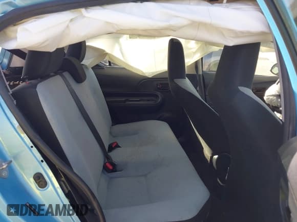✅ 2016 Toyota Prius One • VIN: JTDKDTB33G1117310 • Lot: 41521947. Listed on IAAI with Not provided. Free auction sales archive from the USA and detailed vehicle history report at DreamBid. Image 8.