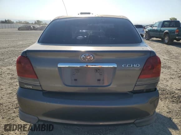 ✅ 2003 Toyota ECHO • VIN: JTDBT123030274235 • Lot: 66670715. Listed on Copart with 346,043 mi. Free auction sales archive from the USA and detailed vehicle history report at DreamBid. Image 6.