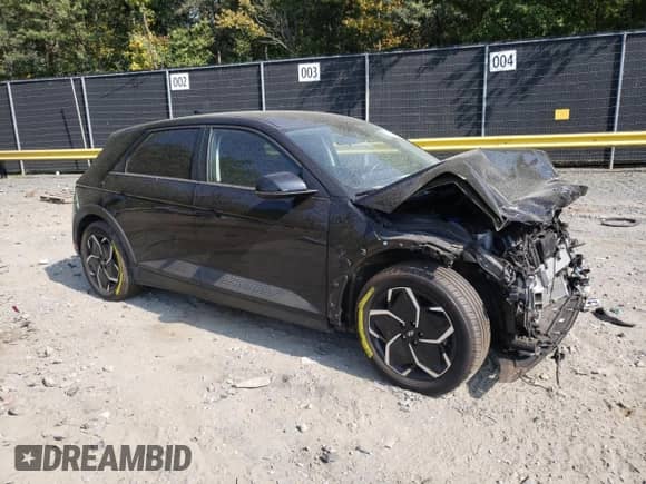 2022 Hyundai Ioniq 5 SE z VIN KM8KMDAF9NU085021, wystawiony jako Copart lot #67064673 z przebiegiem 21 786 mil mil oraz . Historia ofert i sprzedaży dostępna na DreamBid. Obrazek 4.