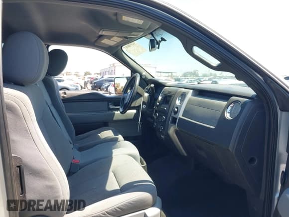 ✅ 2014 Ford F-150 XL • VIN: 1FTFX1ET4EFA77215 • Lot: 42698097. Listed on IAAI with 173,280 mi. Free auction sales archive from the USA and detailed vehicle history report at DreamBid. Image 5.