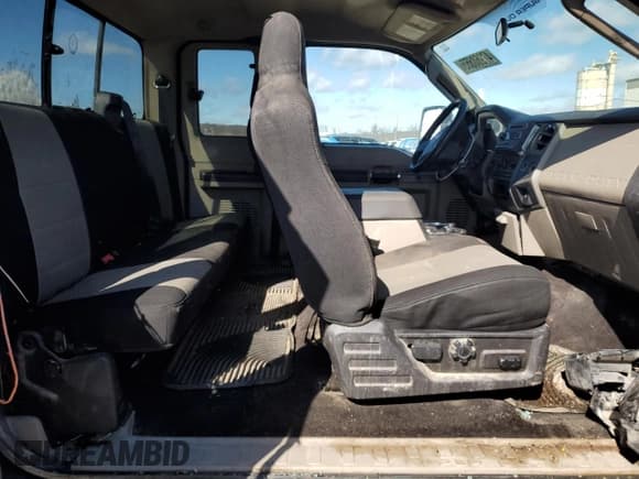 ✅ 2008 Ford F-250 XL • VIN: 1FTSX21Y48ED23504 • Lot: 47960555. Listed on Copart with 260,553 mi. Free auction sales archive from the USA and detailed vehicle history report at DreamBid. Image 10.