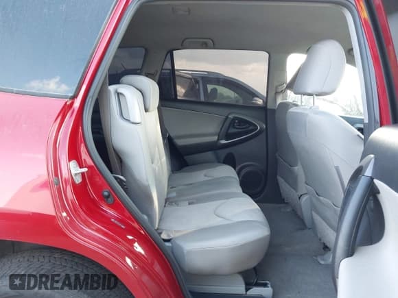 ✅ 2010 Toyota RAV4 • VIN: JTMZF4DV9A5024210 • Лот: 43761701. Опубликован ранее на IAAI с пробегом 156 325 миль. Бесплатный доступ к архиву аукционных продаж из США и подробный отчёт об истории автомобиля на DreamBid. Изображение 8.