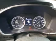 ✅ 2019 Hyundai Santa Fe SE • VIN: 5NMS2CAD3KH109268 • Lot: 75919943. Wystawiony na Copart z przebiegiem 82 969 mil. Bezpłatny archiwum sprzedaży aukcyjnych z USA i szczegółowy raport historii pojazdu na DreamBid. Zdjęcie 9.