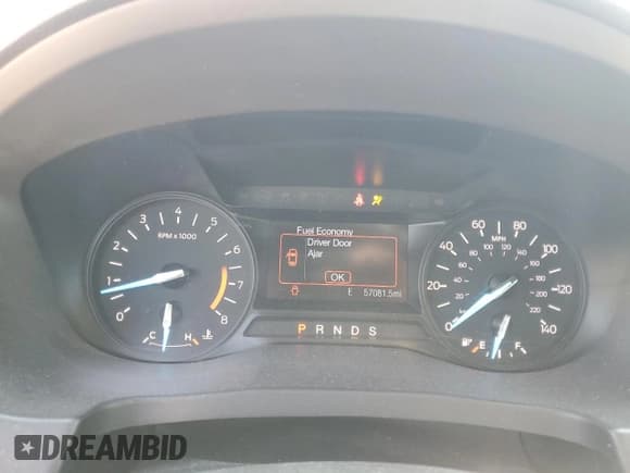 ✅ 2019 Ford Explorer • VIN: 1FM5K7B84KGA19040 • Lot: 68945925. Wystawiony na Copart z przebiegiem 57 081 mil. Bezpłatny archiwum sprzedaży aukcyjnych z USA i szczegółowy raport historii pojazdu na DreamBid. Zdjęcie 9.