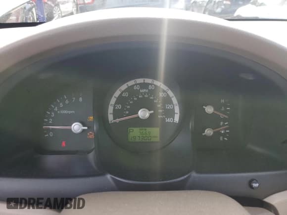 ✅ 2007 Kia Sportage LX • VIN: KNDJE723877329391 • Лот: 45651675. Опубликован ранее на Copart с пробегом 197 300 миль. Бесплатный доступ к архиву аукционных продаж из США и подробный отчёт об истории автомобиля на DreamBid. Изображение 9.