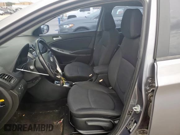 ✅ 2016 Hyundai Accent Sport • VIN: KMHCU5AE0GU249390 • Лот: 68702255. Опубликован ранее на Copart с пробегом 117 668 миль. Бесплатный доступ к архиву аукционных продаж из США и подробный отчёт об истории автомобиля на DreamBid. Изображение 7.