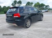 ✅ 2011 Kia Sorento SX • VIN: 5XYKW4A2XBG109934 • Лот: 42723156. Опубликован ранее на IAAI с пробегом 219 113 миль. Бесплатный доступ к архиву аукционных продаж из США и подробный отчёт об истории автомобиля на DreamBid. Изображение 4.