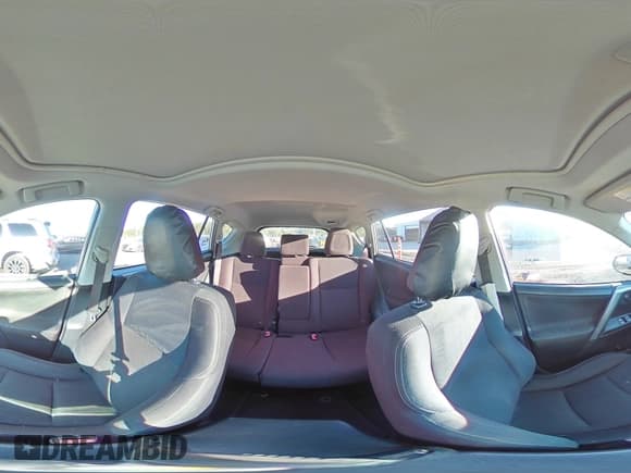 ✅ 2013 Toyota RAV4 XLE • VIN: JTMWFREV6D5011269 • Лот: 90295905. Опубликован ранее на Copart с пробегом 173 452 миль. Бесплатный доступ к архиву аукционных продаж из США и подробный отчёт об истории автомобиля на DreamBid. Изображение 14.