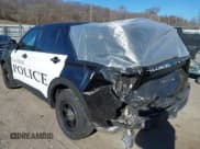 ✅ 2020 Ford Police Interceptor Utility • VIN: 1FM5K8AWXLGC99666 • Lot: 41021814. Wystawiony na IAAI z przebiegiem 112 964 mil. Bezpłatny archiwum sprzedaży aukcyjnych z USA i szczegółowy raport historii pojazdu na DreamBid. Zdjęcie 3.