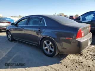 2011 Chevrolet Malibu 1LT z VIN 1G1ZC5E10BF255141, wystawiony jako Copart lot #90929315 z przebiegiem 68 152 mil mil oraz Czysty tytuł • Clean title. Historia ofert i sprzedaży dostępna na DreamBid. Obrazek 2.