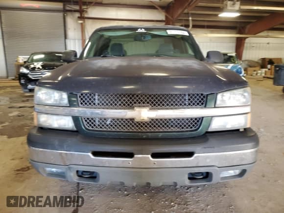 ✅ 2006 Chevrolet Silverado 1500 LS • VIN: 1GCEC19X26Z152918 • Лот: 81113164. Опубликован ранее на Copart с пробегом 199 584 миль. Бесплатный доступ к архиву аукционных продаж из США и подробный отчёт об истории автомобиля на DreamBid. Изображение 5.
