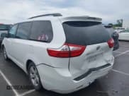 ✅ 2015 Toyota Sienna LE AAS • VIN: 5TDKK3DC9FS576023 • Lot: 42395573. Listed on IAAI with 120,752 mi. Free auction sales archive from the USA and detailed vehicle history report at DreamBid. Image 3.
