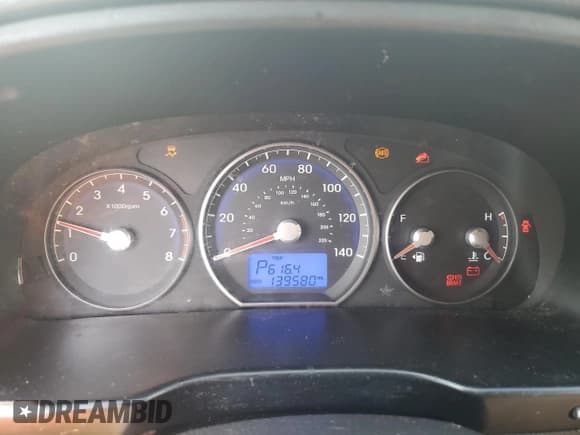 ✅ 2012 Hyundai Santa Fe GLS • VIN: 5XYZGDAB8CG155100 • Lot: 75912414. Listed on Copart with 139,580 mi. Free auction sales archive from the USA and detailed vehicle history report at DreamBid. Image 9.