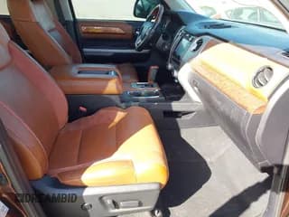 ✅ 2016 Toyota Tundra 1794 Edition • VIN: 5TFAW5F13GX552030 • Lot: 43642714. Wystawiony na IAAI z przebiegiem 167 393 mil. Bezpłatny archiwum sprzedaży aukcyjnych z USA i szczegółowy raport historii pojazdu na DreamBid. Zdjęcie 5.