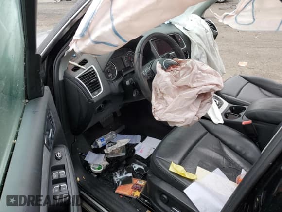 ✅ 2013 Audi Q5 Hybrid Prestige • VIN: WA1C8AFP4DA071387 • Lot: 66197765. Wystawiony na Copart z przebiegiem 84 130 mil. Bezpłatny archiwum sprzedaży aukcyjnych z USA i szczegółowy raport historii pojazdu na DreamBid. Zdjęcie 8.