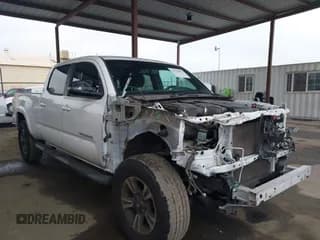 ✅ 2017 Toyota Tacoma SR5 • VIN: 3TMBZ5DN4HM011819 • Lot: 43780859. Listed on IAAI with 59,879 mi. Free auction sales archive from the USA and detailed vehicle history report at DreamBid. Image 1.