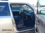 ✅ 2014 Toyota 4Runner SR5 • VIN: JTEBU5JR0E5176009 • Lot: 43226329. Listed on IAAI with 140,393 mi. Free auction sales archive from the USA and detailed vehicle history report at DreamBid. Image 5.